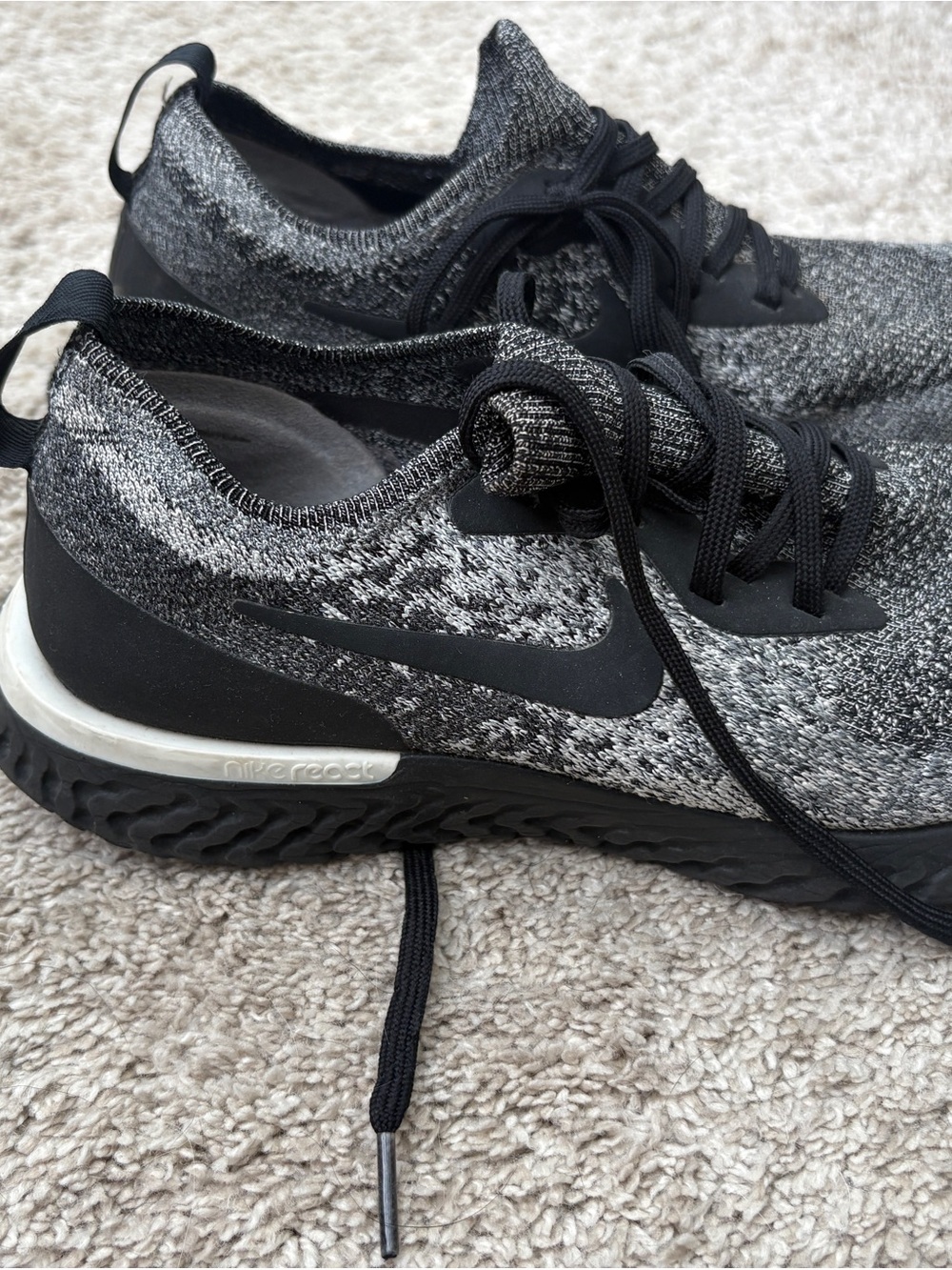 Nike Epic React - Picture 2 of 5